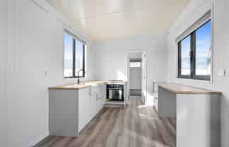 1 Tiny Hom Situated, Annesbrook