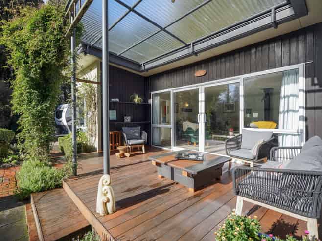 100 Marama Avenue North, Otatara
