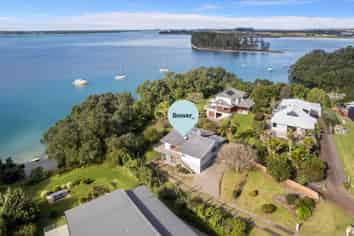 22 Giles Way, Tanners Point