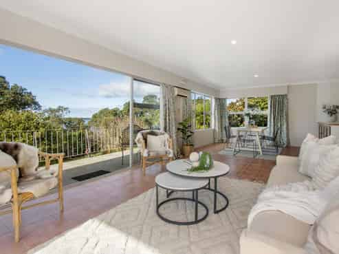 22 Giles Way, Tanners Point