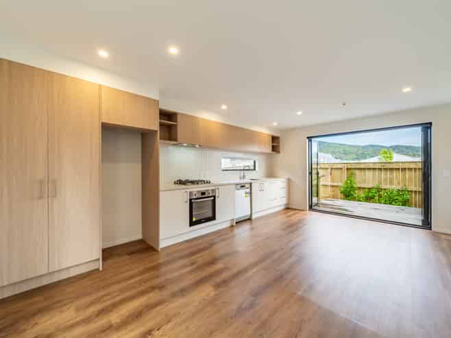 2/26 Fitzherbert Road, Wainuiomata