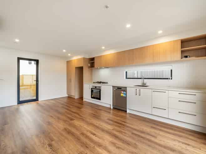2/26 Fitzherbert Road, Wainuiomata