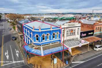 Location - CBD corner!