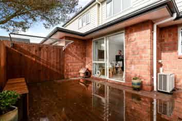 5/11 Jones Crescent, Melville