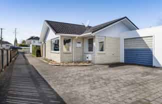 2/59 Wallath Road, Westown