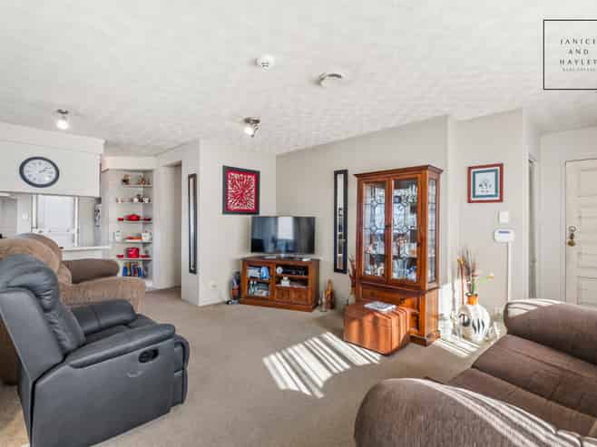 4/131 Coronation Road, Papatoetoe