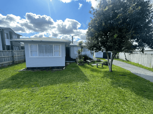 1 Nield Road, Manurewa