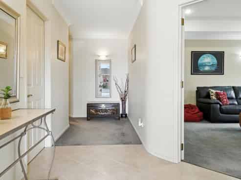 10 Dinglebay Place, Casebrook