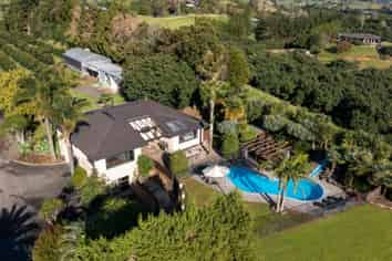 1555B State Highway 2, Whakamarama