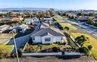 32 Havelock Street, Riverton