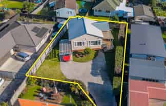 12a Oxford Road, Manurewa