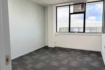 254M² OFFICE SPACE FOR LEASE
