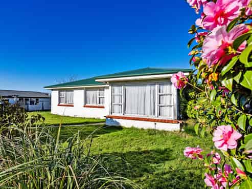 15 Monowai Street, Strathern