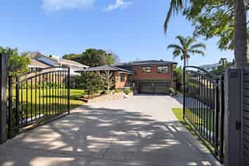 33 Manuwai Drive, Matua