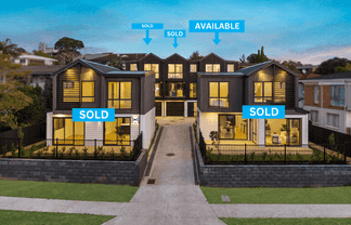 10B & D Prince Regent Drive, Half Moon Bay