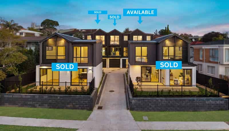 10B & D Prince Regent Drive, Half Moon Bay
