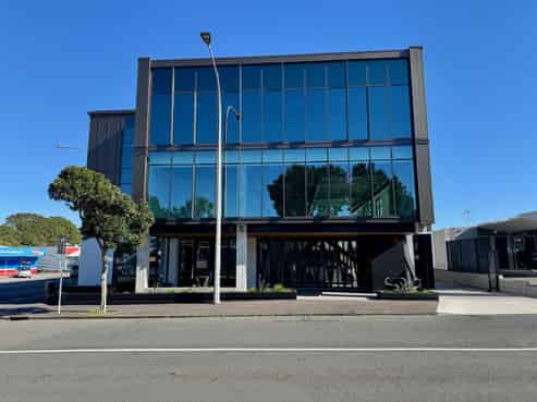 ‘A’ grade office – Space from 153sqm to 638sqm