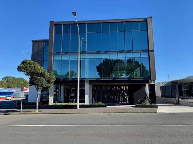 ‘A’ grade office – Space from 153sqm to 638sqm