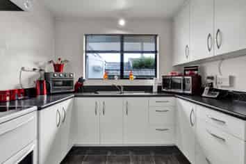 1/94 Cutfield Road, New Plymouth