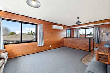 1B Hunter Way, Otumoetai