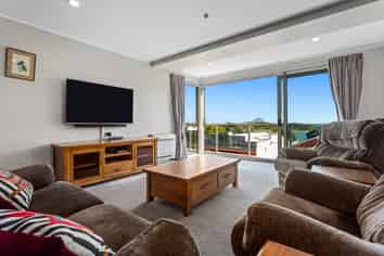 214/11 George Street, Whakatane