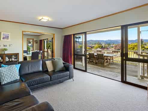137 Weggery Drive, WAIKANAE BEACH