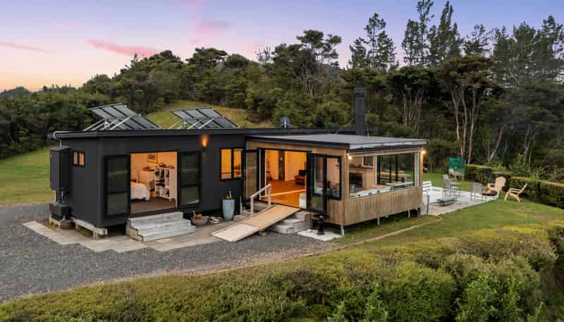 61 Spikes Way, Whitianga