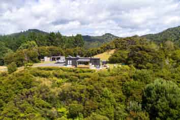 61 Spikes Way, Whitianga