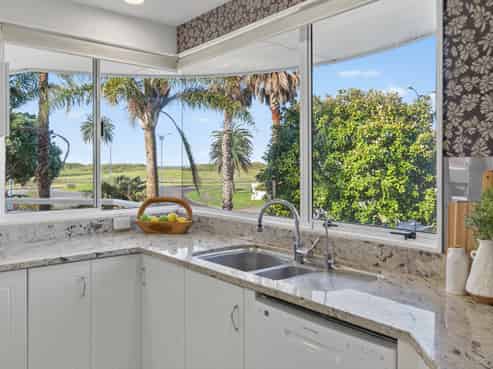 2 Seychelles Drive, Papamoa