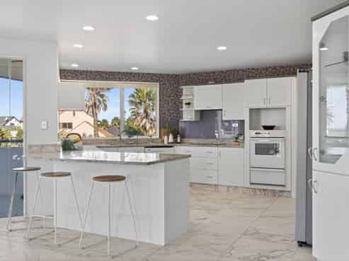 2 Seychelles Drive, Papamoa