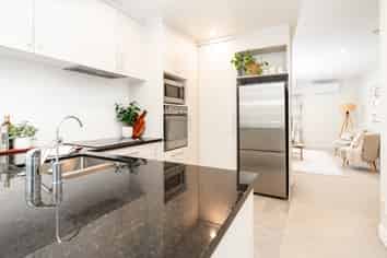 16B Hobson Street, Thorndon