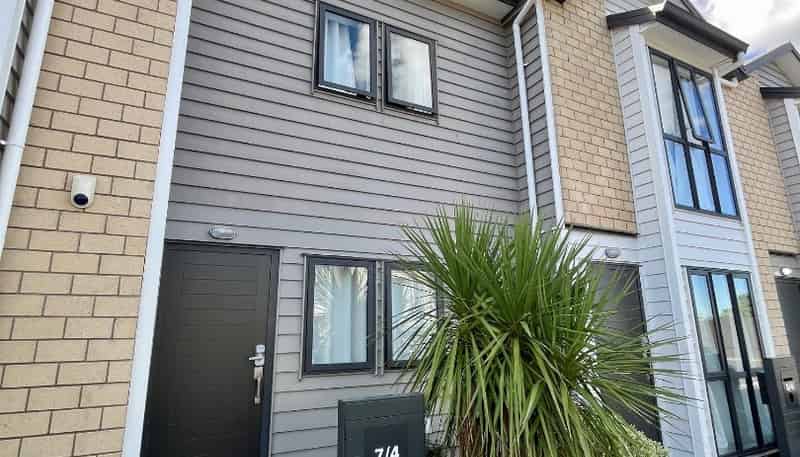 7/4 Wallson Crescent, Wiri