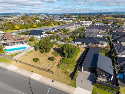 5a and 5b Kayelene Place, Omokoroa