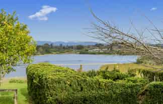37 Bert Wall Drive, Omokoroa