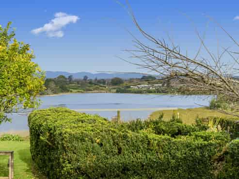 37 Bert Wall Drive, Omokoroa