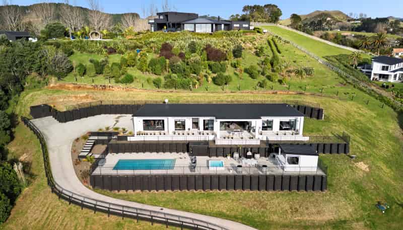 42 Oceana Drive, Welcome Bay