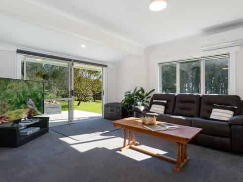 98 Glue Pot Road, Oropi