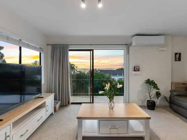 9 Sispara Place, Beach Haven