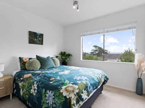 9 Sispara Place, Beach Haven