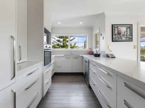 166 Lakeside Drive, Orewa