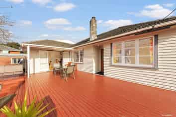 108 Archibald Road, Kelston