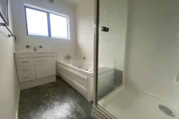 21B Collingwood Street, The Wood