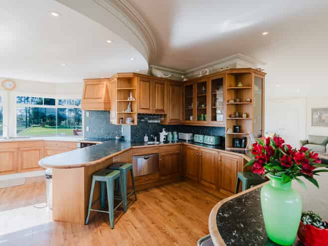 170 Foster Road, Temple View