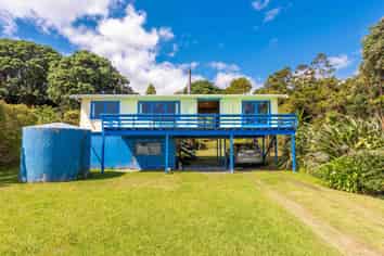 24 Koutu Beach Road, OPONONI