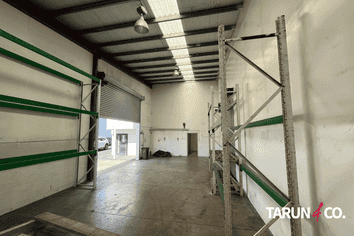 Secure Warehouse & Yard in Wiri - Assignment of Lease