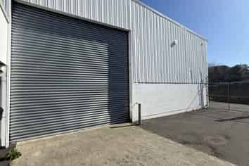 Secure Warehouse & Yard in Wiri - Assignment of Lease