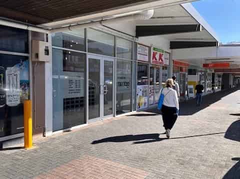 Retail Exposure on Victoria 