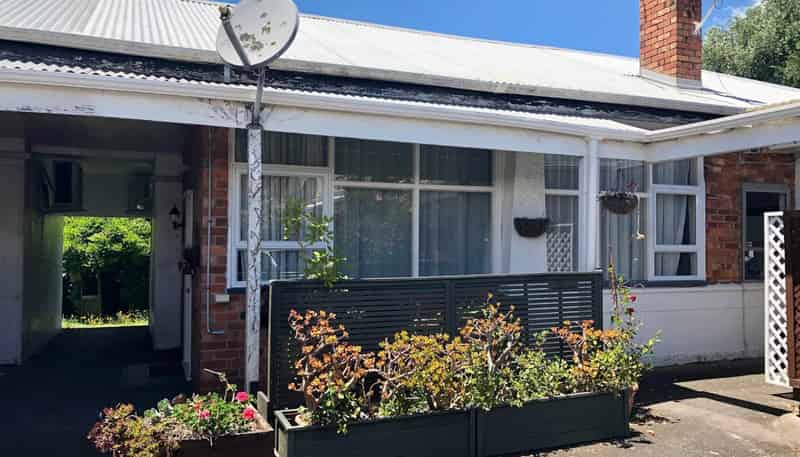 7/9 August Place, Greenlane