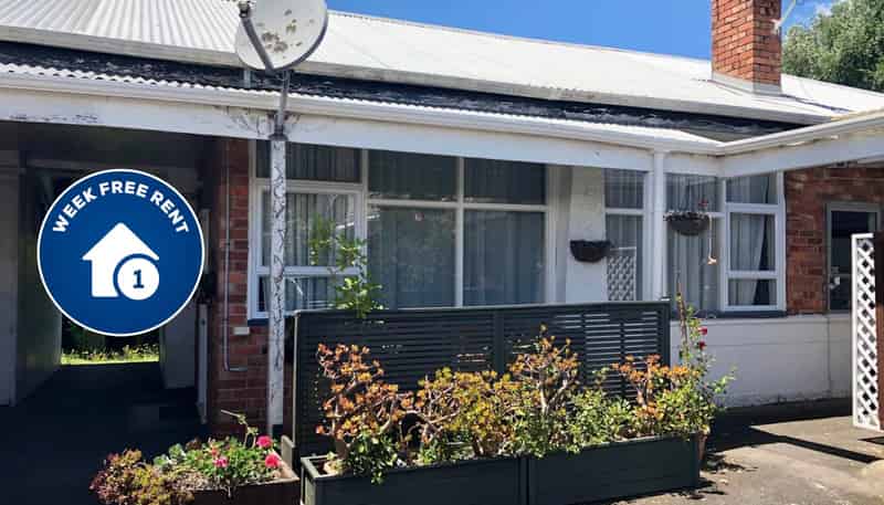 7/9 August Place, Greenlane