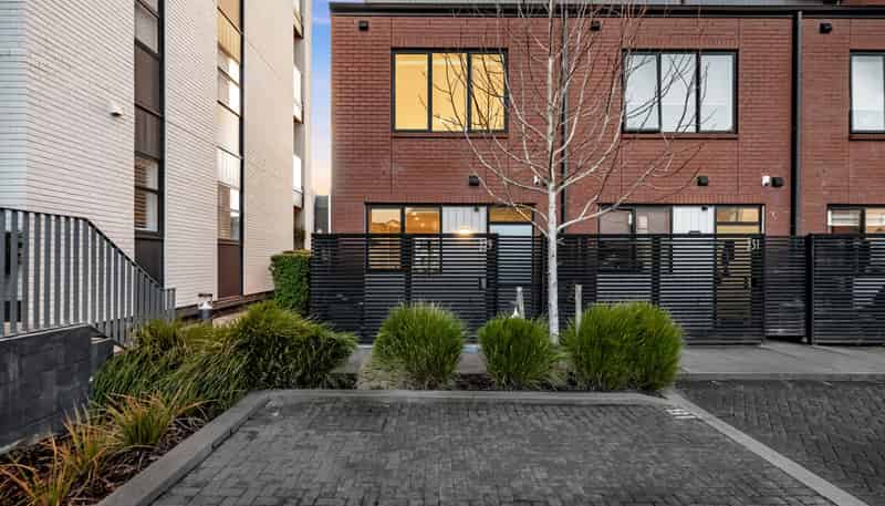 229 Hobsonville Point Road, Hobsonville